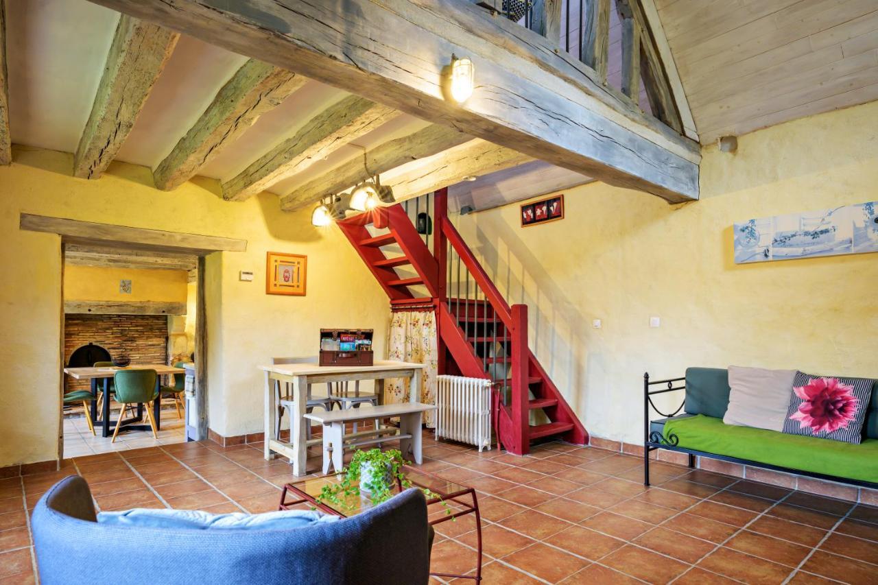 Gite Les Toisnieres Marigne-Laille Exterior photo